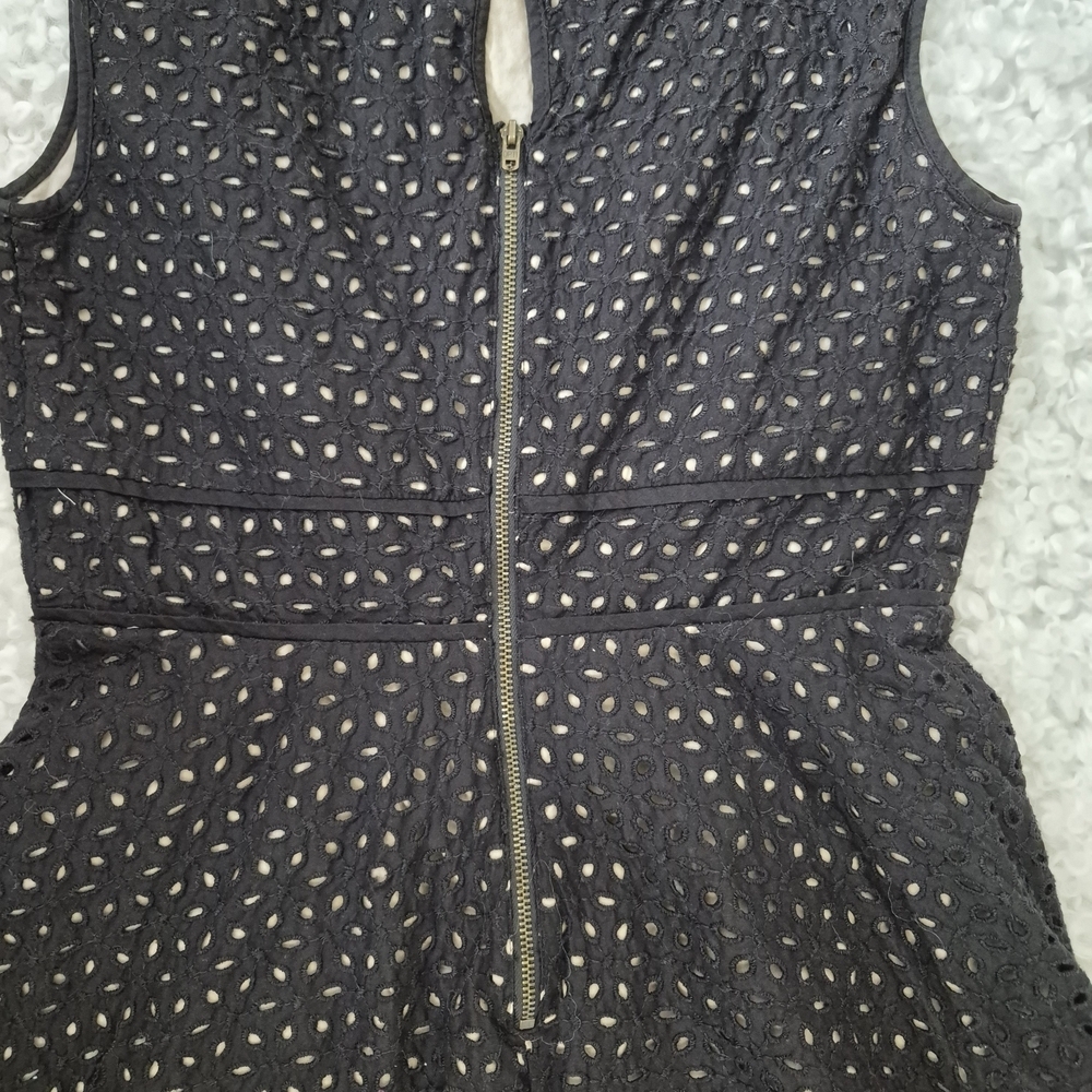 LOFT Eyelet Fit &Flare Mini Dress Black Beige Lining 4 Boho Chic Preppy Cocktail - Picture 11 of 14